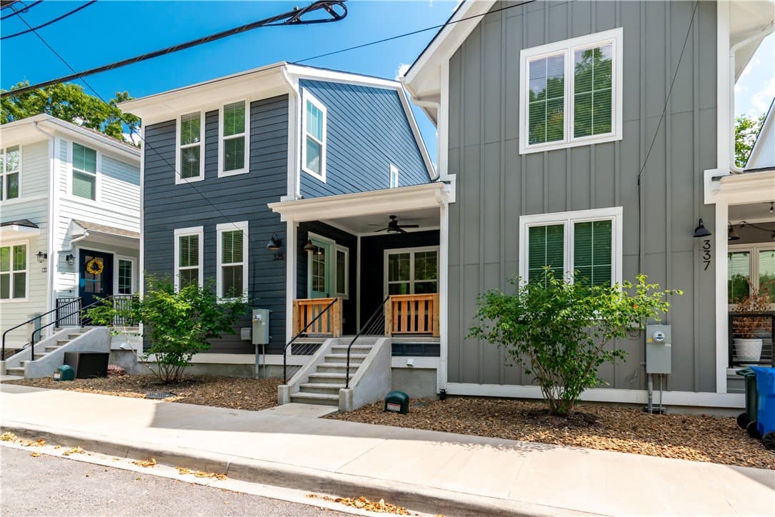 325 W Rock Street